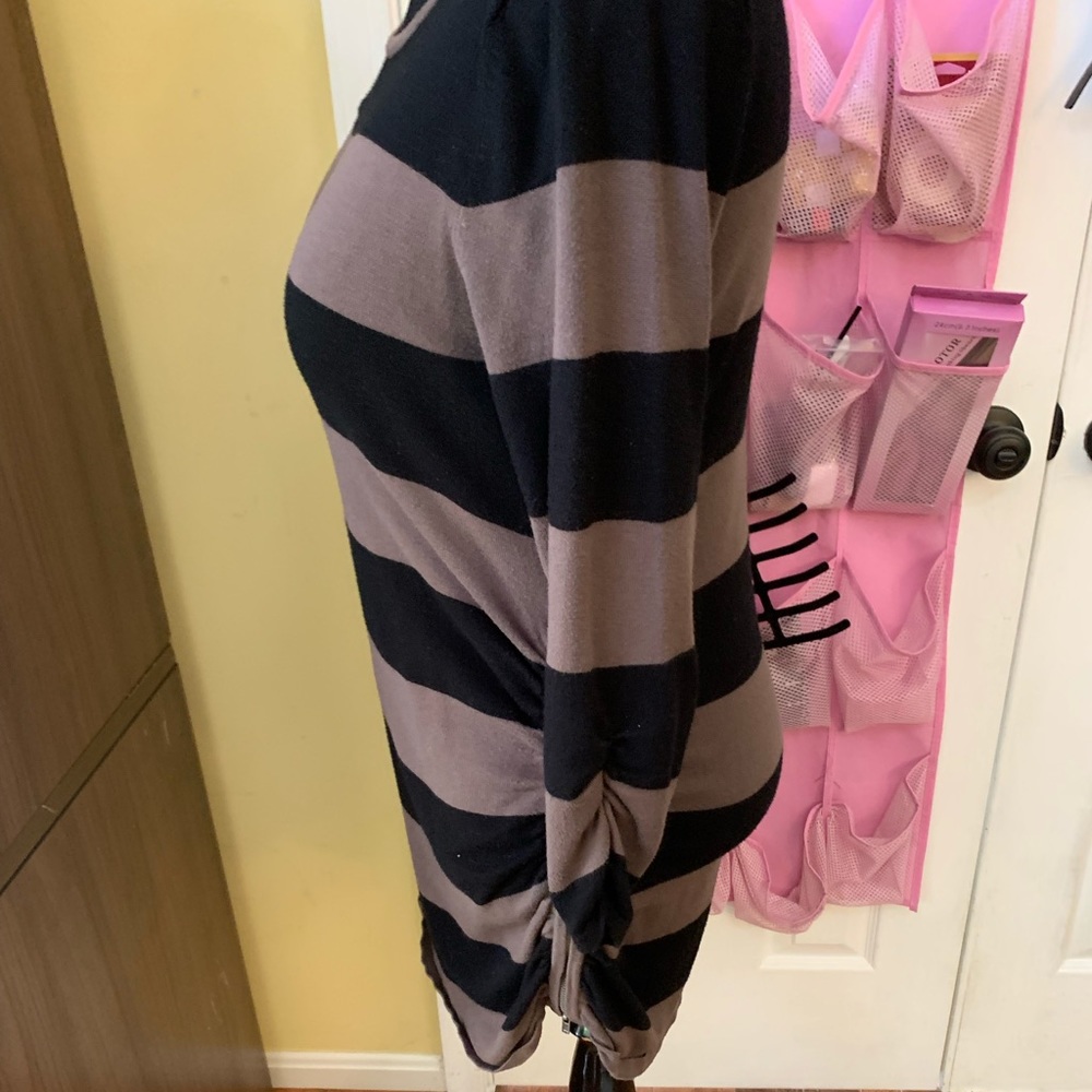 Tan & black striped, long sweater, Sz L.